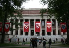 Harvard_University_Widener_Library.jpg